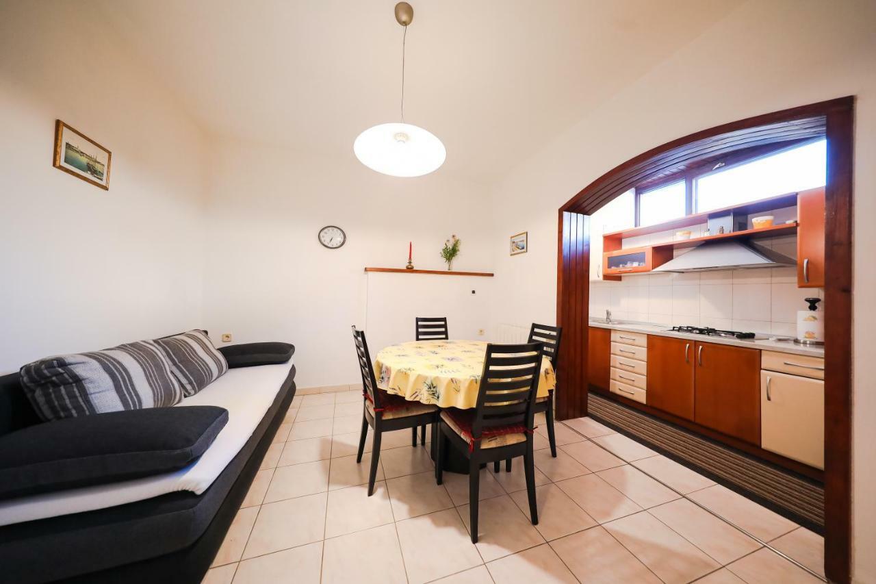 Apartman Antisin Ζαντάρ Εξωτερικό φωτογραφία